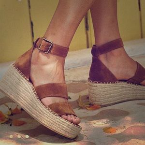 Soludos Palma Suede Platform Sandal